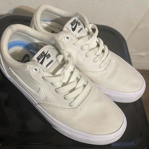 ✨ Off White Nikes ✨